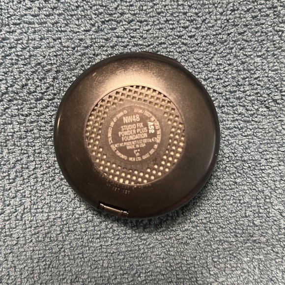 Sold‼️ NW 48 Studio Fix Powder Plus Foundation - Picture 7 of 12